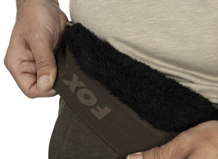 /environment/cache/images/productGfx_128125_700_700/Fox-Collection-Sherpa-Joggers-Green-Black-M1.jpg