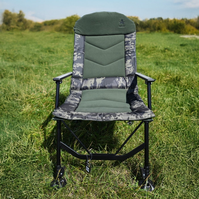 /environment/cache/images/productGfx_152945_700_700/armchair-6.jpg