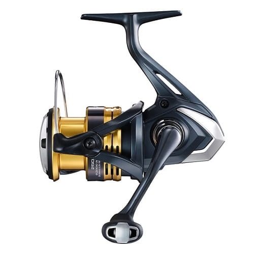 Kołowrotek Shimano Sahara FJ C3000.jpg